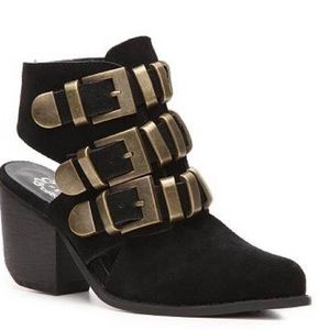 N.Y.L.A Leather “General” Cutout Boot